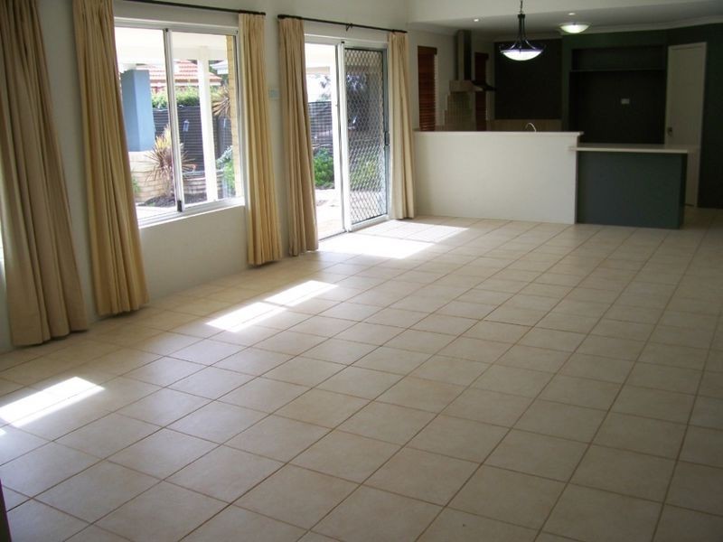 132 Dalyellup Boulevard, Dalyellup WA 6230