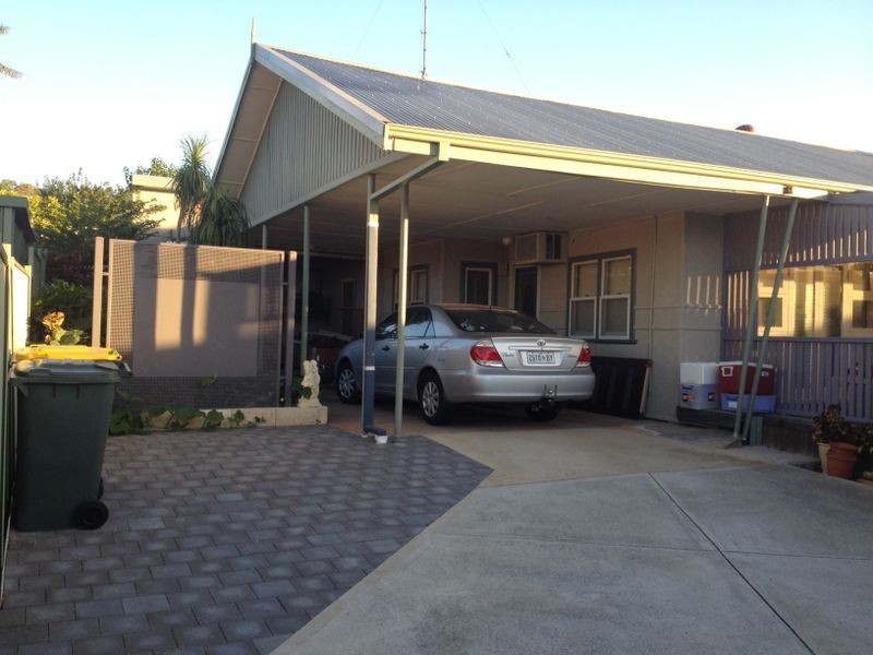 5 B Ennis Street, Eaton WA 6232