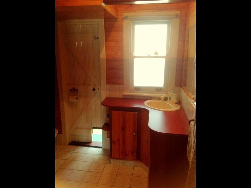 5 B Ennis Street, Eaton WA 6232