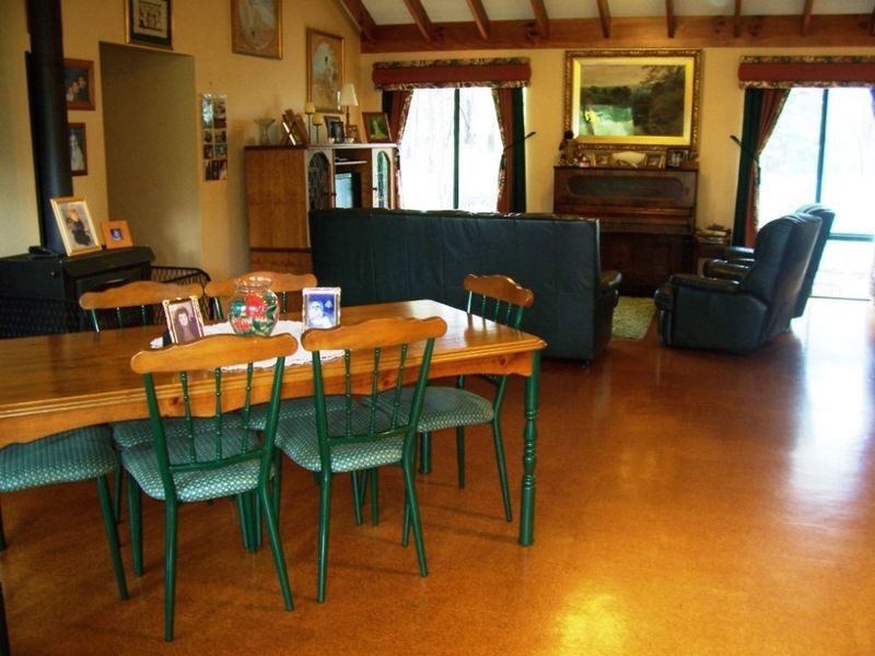 9 Page Retreat, Boyanup WA 6237