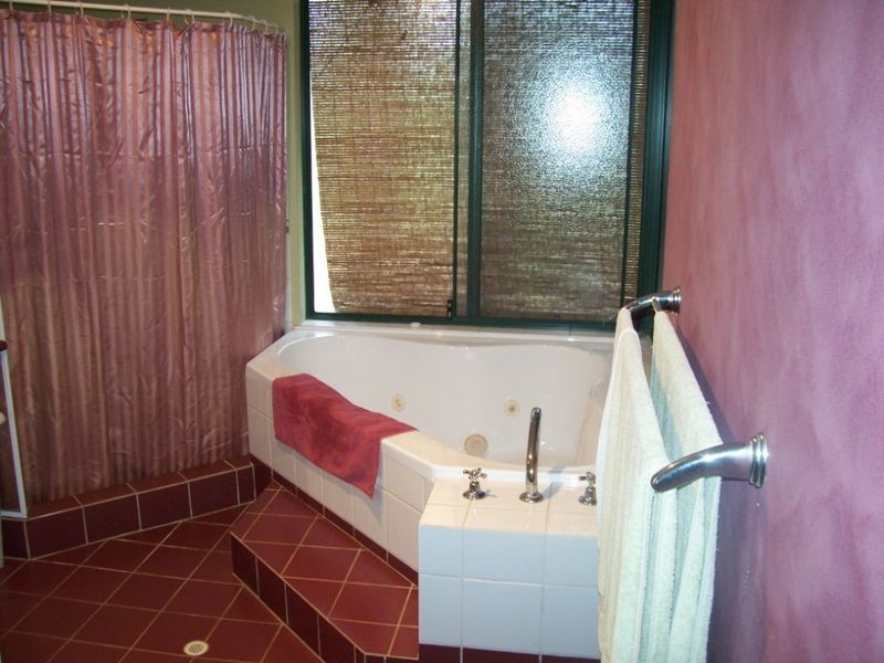 9 Page Retreat, Boyanup WA 6237