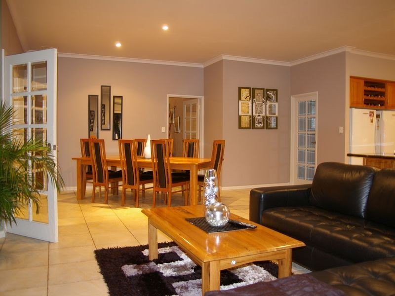 65 Maidment Parade, Dalyellup WA 6230