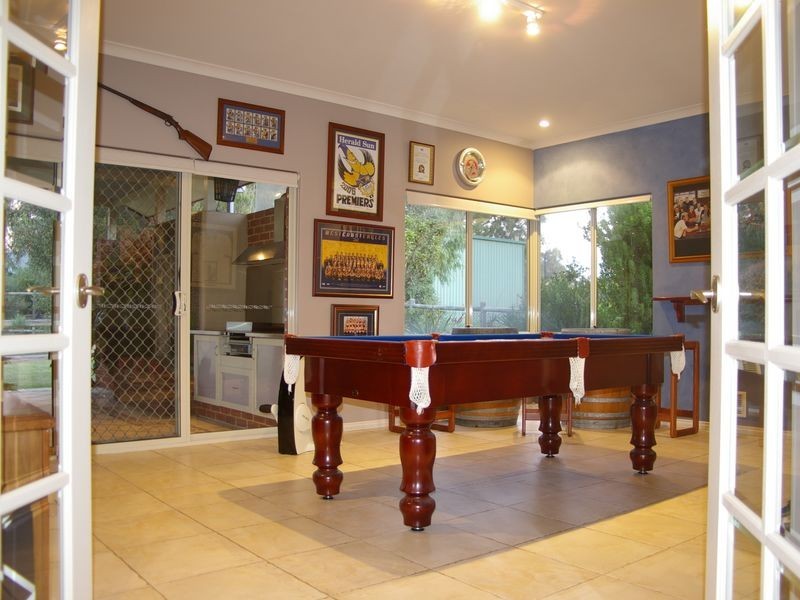 65 Maidment Parade, Dalyellup WA 6230