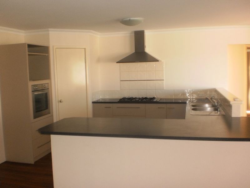 2 Cobalt Link, Australind WA 6233