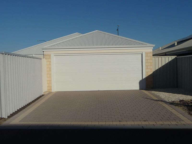 346 Parade Road, Dalyellup WA 6230