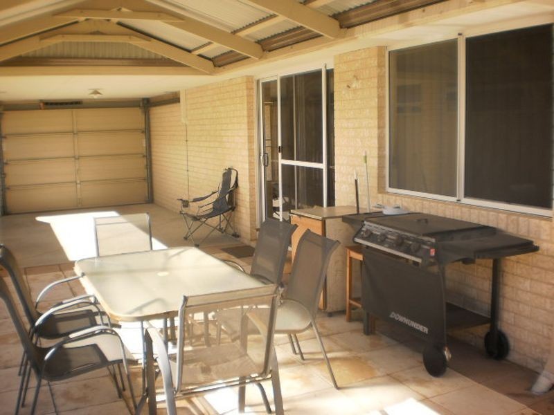4/34 Hamilton Road, Eaton WA 6232