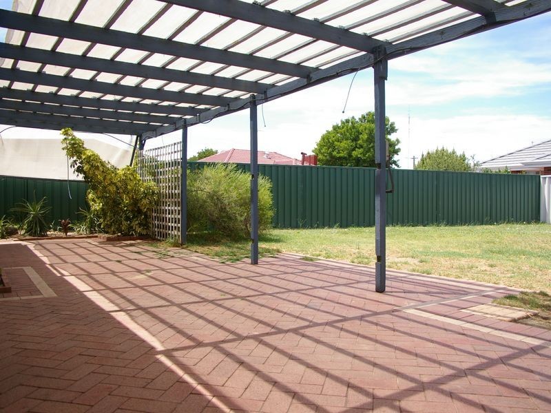 3 Sulphur Street, Withers WA 6230