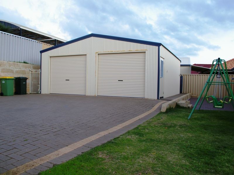 17 Coojong Road, Dalyellup WA 6230