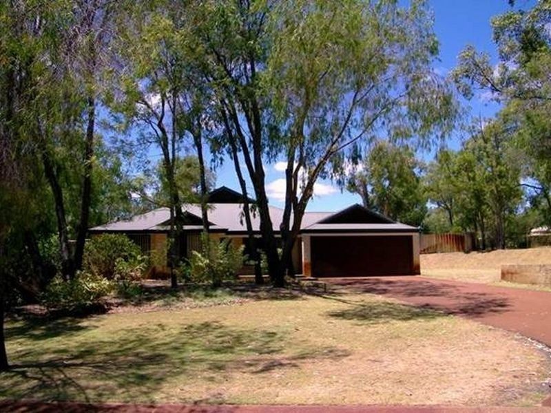 9 Koroden Street, Dalyellup WA 6230