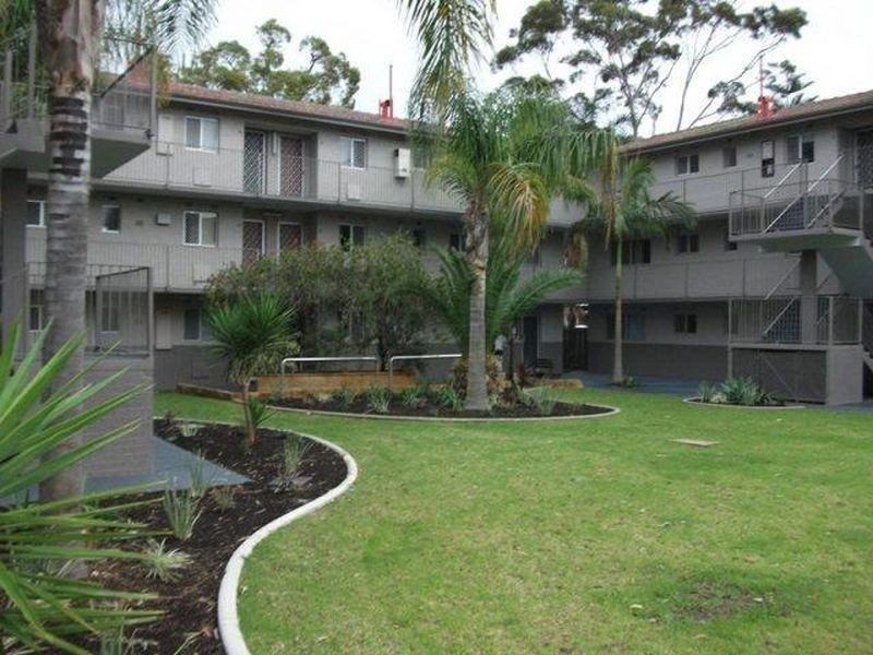 27/1 Stallard Place, Withers WA 6230