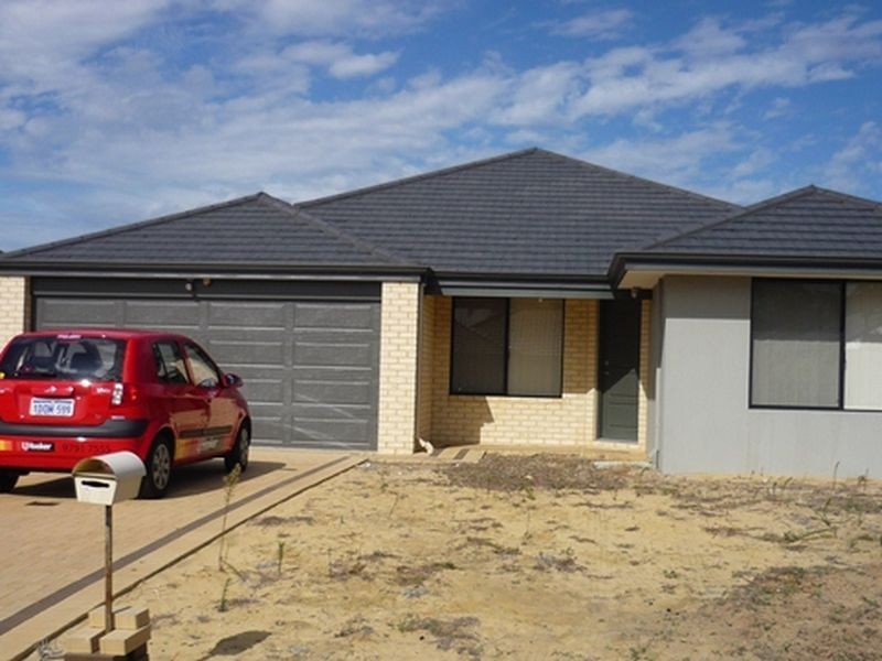 33 Mooralup turn, Dalyellup WA 6230
