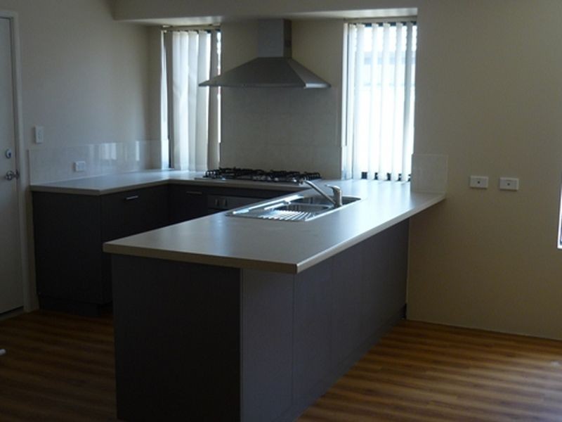 33 Mooralup turn, Dalyellup WA 6230