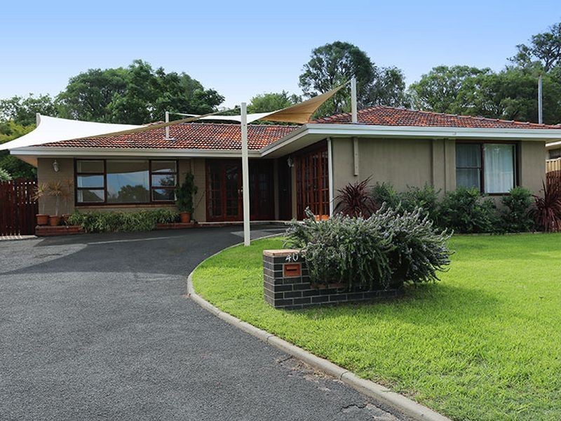 40 Hakea Crescent, South Bunbury WA 6230