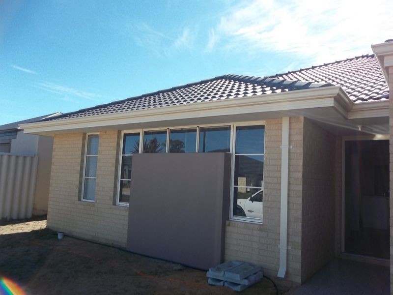 21 Murtin Road, Dalyellup WA 6230
