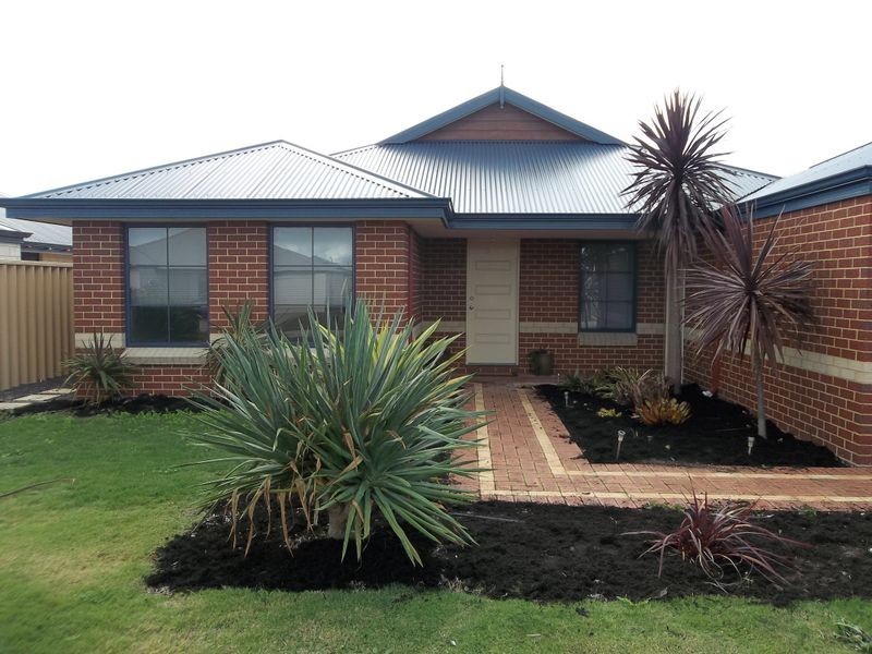 5 Dravite Way, Dalyellup WA 6230