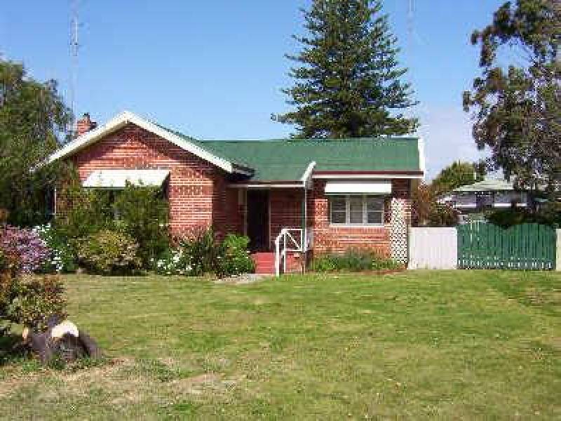 9 Winton Street, Carey Park WA 6230