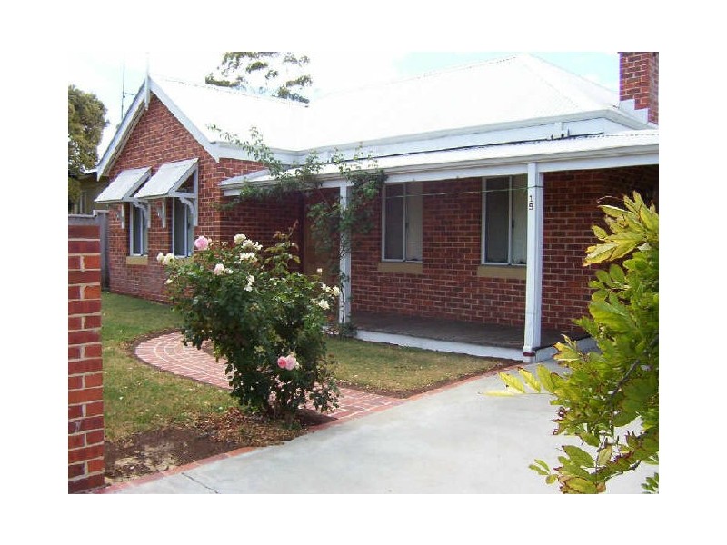 19 Dixon Street, Carey Park WA 6230