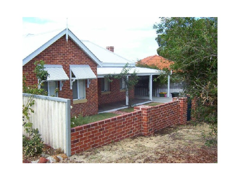 19 Dixon Street, Carey Park WA 6230