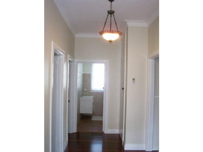 1/24b Queen Street, Bunbury WA 6230