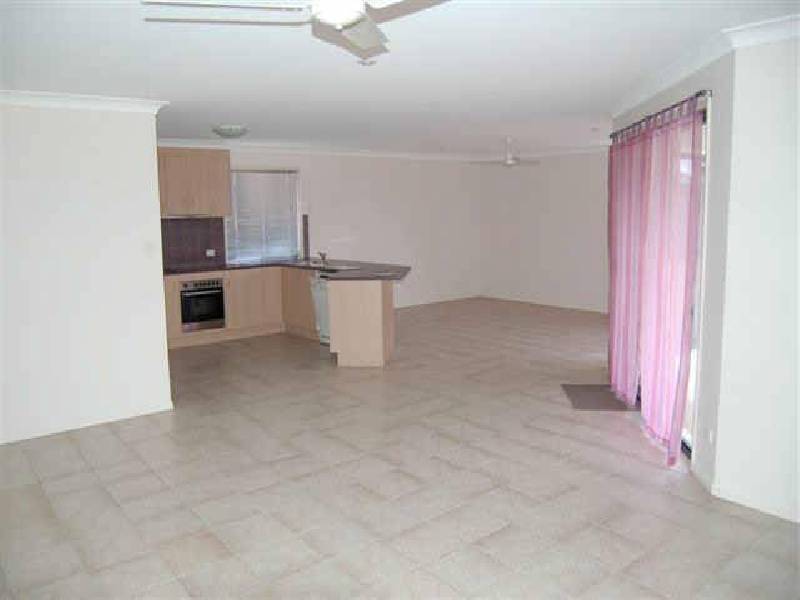 12 Wellman Crescent, Sippy Downs QLD 4556