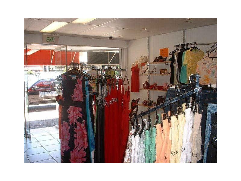 Chevron Island QLD 4217