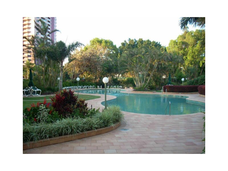 Paradise Waters QLD 4217