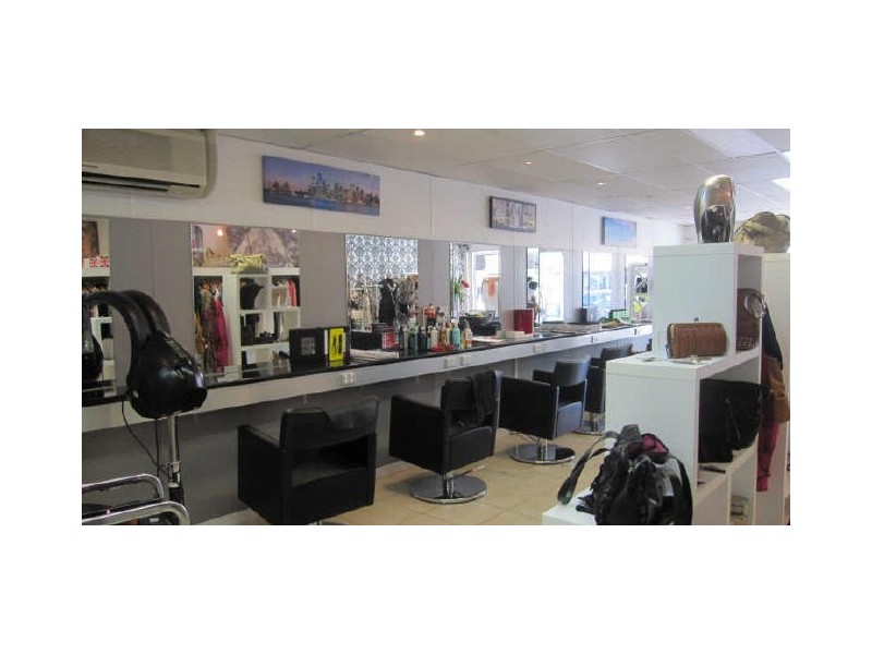 Chevron Island QLD 4217