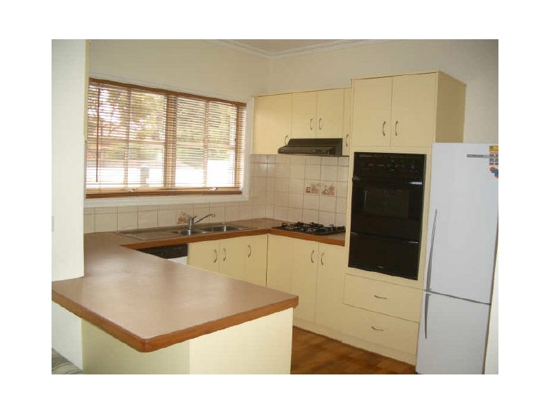 76 Burrindi Road, Caulfield South VIC 3162