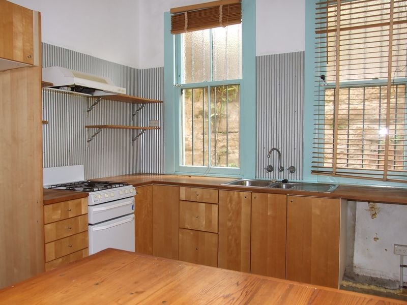 2/80 West Esplanade, Manly NSW 2095