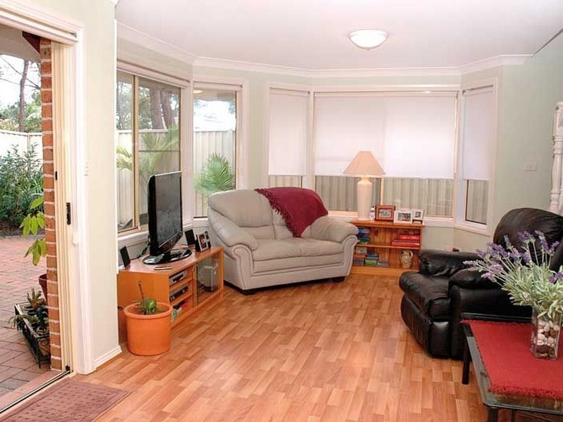 2/2c Burnt Street, Seaforth NSW 2092