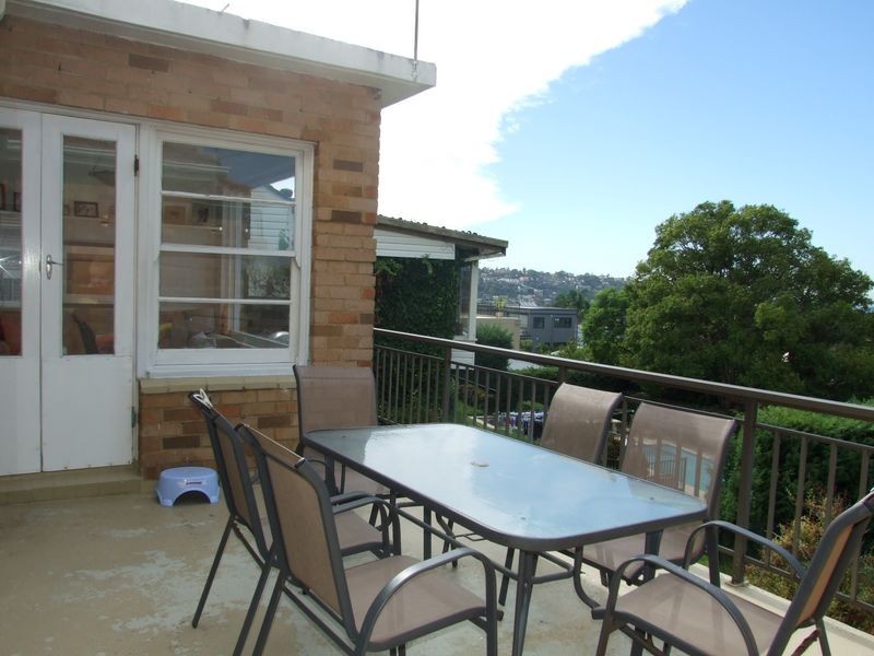 33 Edgecliffe Esplanade, Seaforth NSW 2092