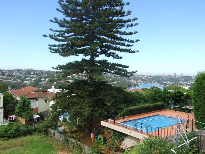 33 Edgecliffe Esplanade, Seaforth NSW 2092
