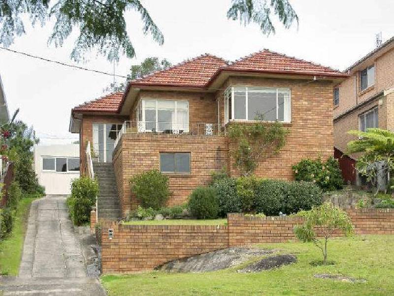 19 Macmillan Street, Seaforth NSW 2092