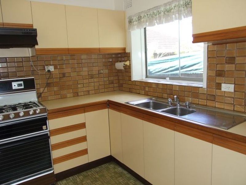 13 Frenchs Forest Road, Seaforth NSW 2092