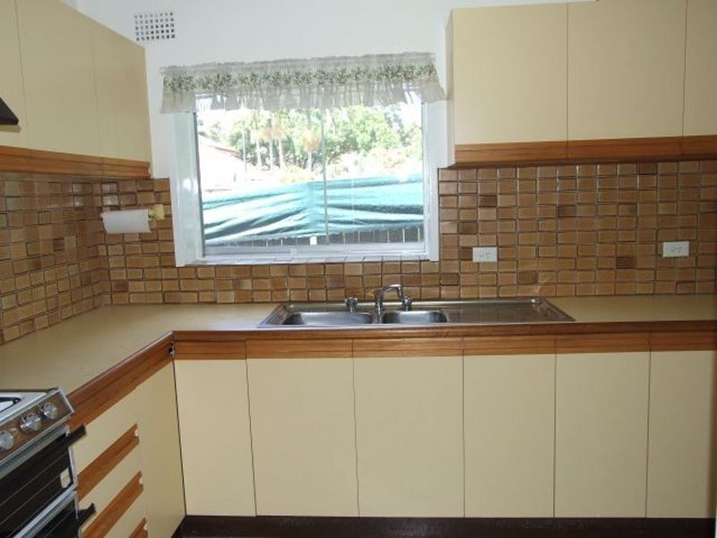 13 Frenchs Forest Road, Seaforth NSW 2092