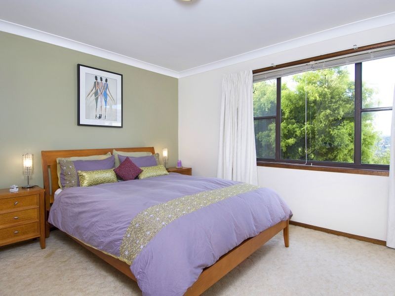 33 Peacock Street, Seaforth NSW 2092