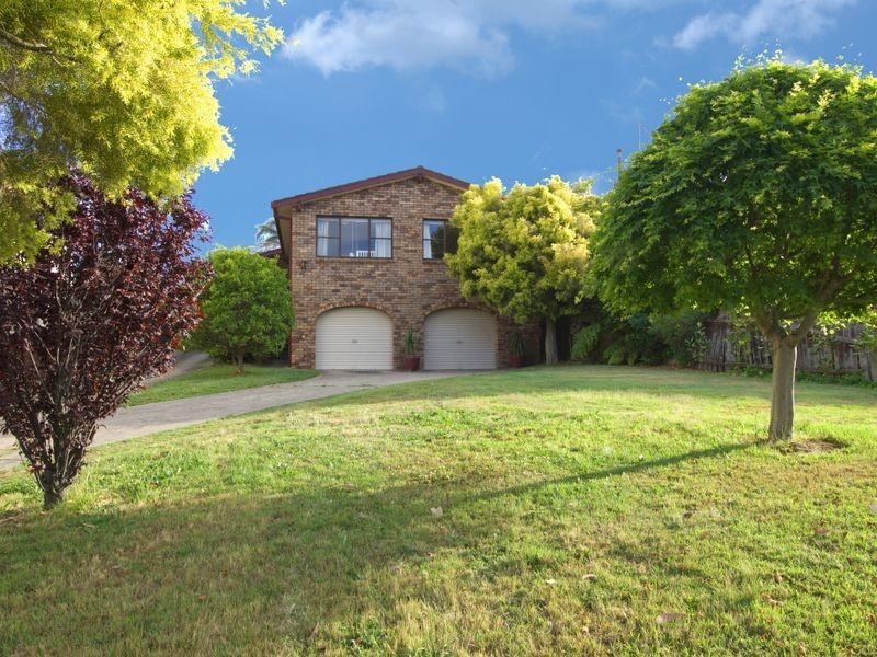 33 Peacock Street, Seaforth NSW 2092