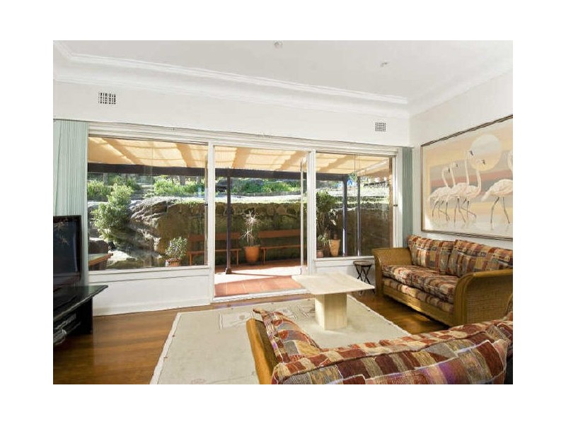 6 Grandview Grove, Seaforth NSW 2092