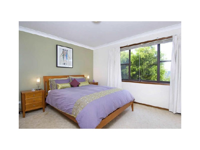 33 Peacock Street, Seaforth NSW 2092