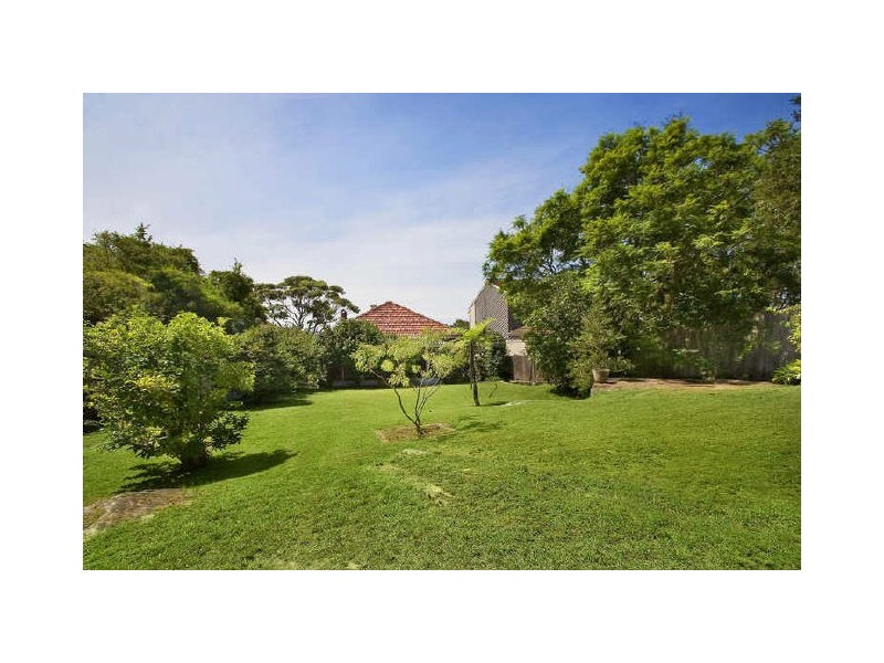 39 Peacock Street, Seaforth NSW 2092