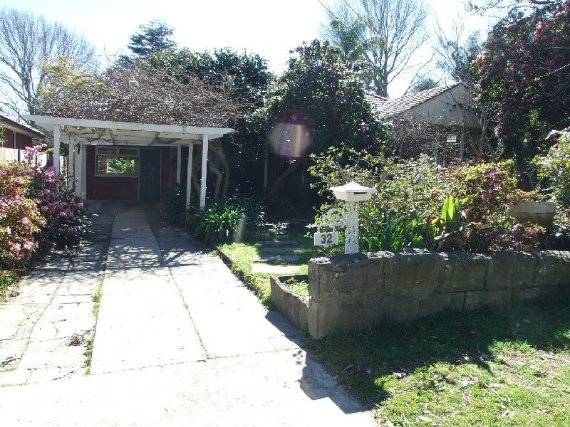 32 Deakin Street, Forestville NSW 2087
