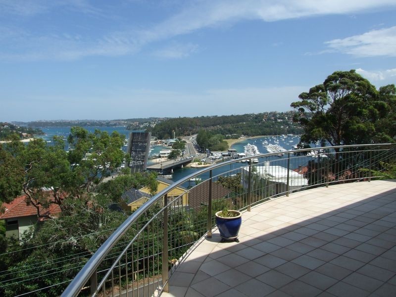 7 Edgecliffe Esplanade, Seaforth NSW 2092