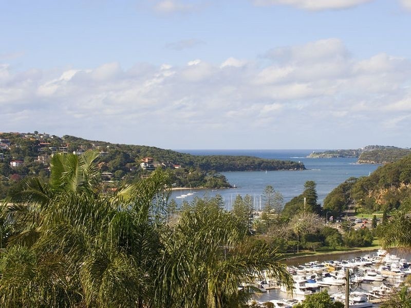 27 Edgecliffe Esplanade, Seaforth NSW 2092