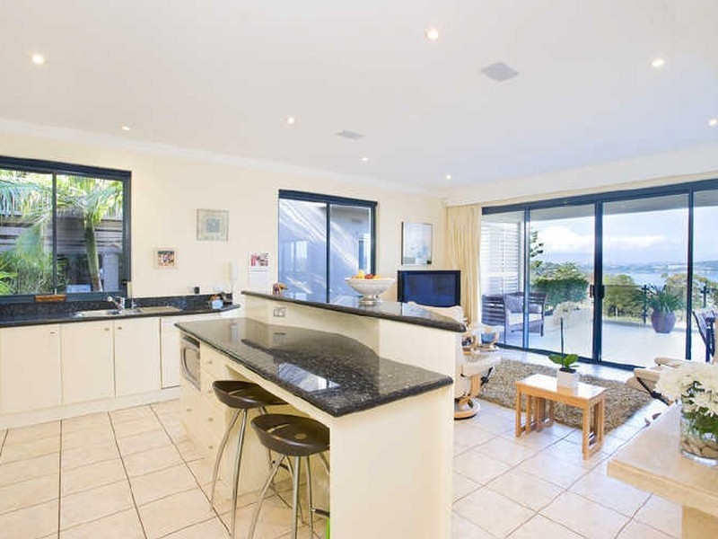 1B Edgecliffe Esplanade, Seaforth NSW 2092
