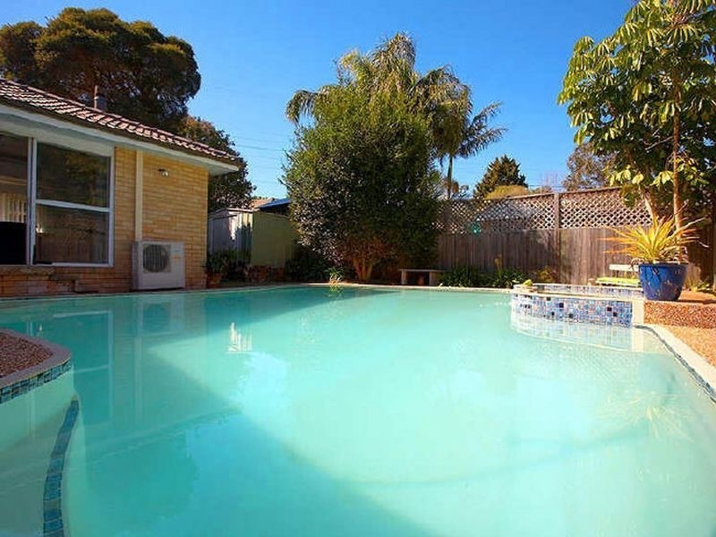 28 Hakea Avenue, Belrose NSW 2085