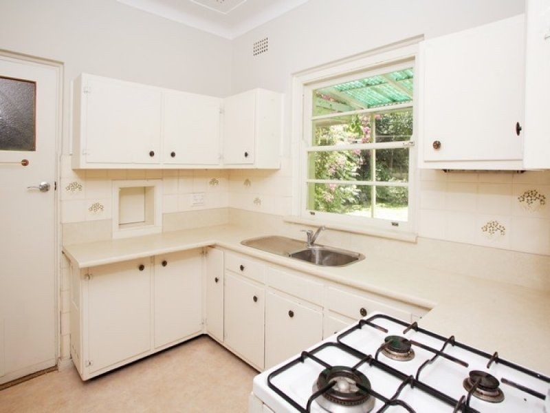48 Grandview Grove, Seaforth NSW 2092