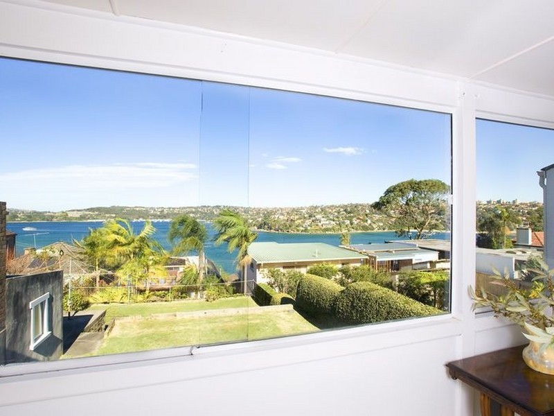 19 Moore Street, Clontarf NSW 2093