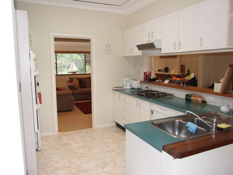 9 Kirkwood Street, Seaforth NSW 2092