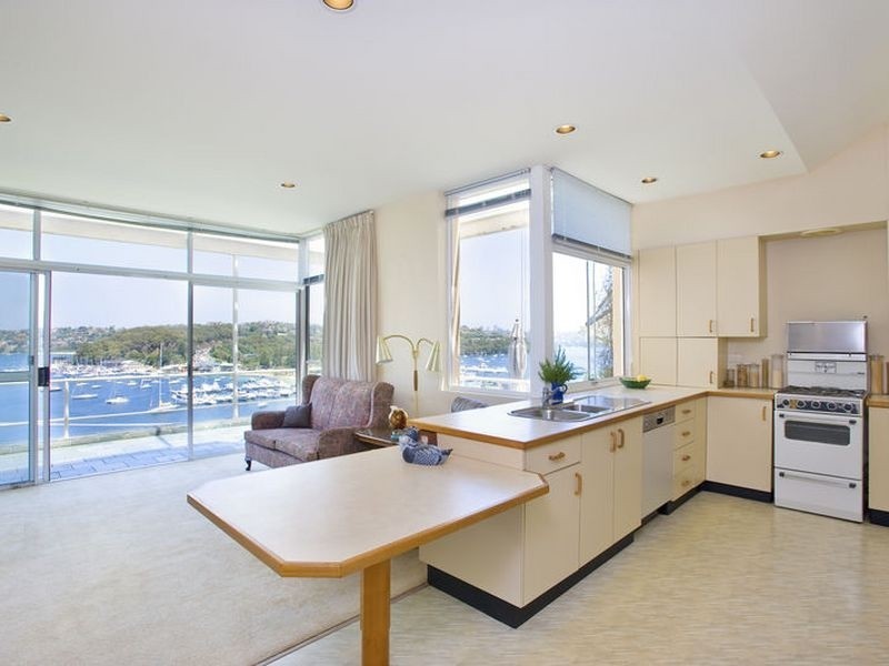 8 Avona Crescent, Seaforth NSW 2092