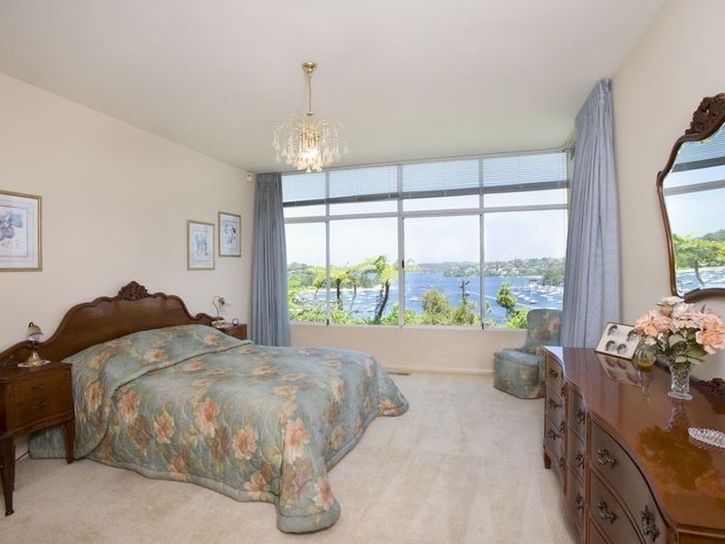 8 Avona Crescent, Seaforth NSW 2092